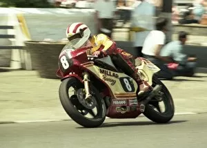 Images Dated 12th August 2016: Con Law (Yamaha) 1985 Formula 2 TT