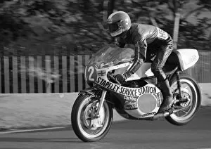 Images Dated 18th May 2020: Lee Heeson (Stapeley Yamaha) 1975 Lightweight Manx Grand Prix
