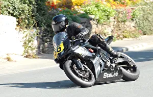2010 Senior Manx Grand Prix Collection: Lee Prior (Suzuki) 2010 Senior Manx Grand Prix
