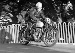 Images Dated 22nd April 2020: Len Bolshaw (Triumph) 1949 Lightweight Clubman TT