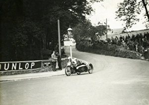 Images Dated 2nd July 2011: Len Parker (Douglass / c) at Quarter Bridge
