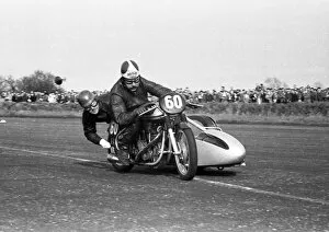 Images Dated 10th February 2018: Len Taylor & F P Glover (Norton) 1954 Silverstone