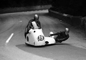 Images Dated 1st August 2017: Len Taylor & John Kimberley (Norton) 1960 Sidecar TT