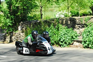 Lenny Pallister Gallery: Lenny Pallister & Robert Dawson (Triumph) 2016 Pre TT Classic