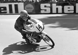 Les Griffiths Prints: Les Griffiths (Honda) at Quarter Bridge, 1968 50cc TT