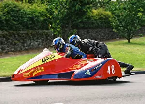 Images Dated 9th August 2018: Les Harah & Carl McGurk (Jacobs Yamaha) 2004 Sidecar TT