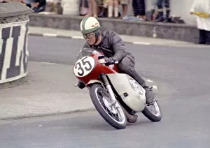 Images Dated 20th October 2018: Les Iles (Bultaco) 1969 Ultra Lightweight TT