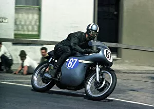 Images Dated 12th August 2016: Les Kempster (Norton) 1967 Junior TT