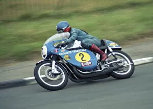 Images Dated 10th November 2020: Les Trotter (Crooks Suzuki) 1974 Senior Manx Grand Prix
