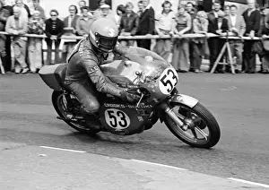 Les Trotter (Crooks Suzuki) 1975 Senior Manx Grand Prix