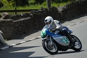 Images Dated 26th May 2007: Les Trotter (Crooks Suzuki) 2007 Classic TT