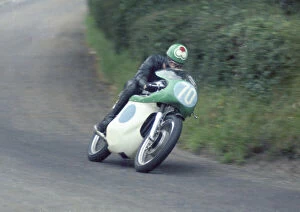 Images Dated 18th December 2020: Lindsay Porter (Norton) 1968 Junior Manx Grand Prix