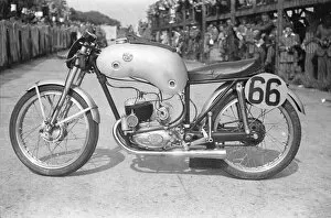 Images Dated 3rd August 2016: Lionel Frenchs EMC Puch 1952 Ultra Lightweight TT