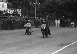 Images Dated 8th October 2018: Llewellyn Ranson & Lewis Young (Norton) 1959 Senior Formula One TT
