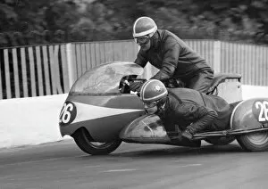 Images Dated 7th March 2021: Bill A Lomas & Conrad Money (Norton) 1968 500 Sidecar TT
