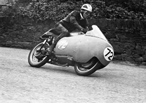 Images Dated 13th August 2016: Bill Lomas (Guzzi) 1955 Junior TT
