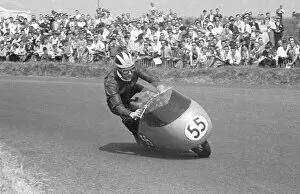 Bill Lomas Collection: Bill Lomas (Guzzi) 1955 Senior Ulster Grand Prix