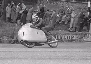 Bill Lomas Collection: Bill Lomas (MV) 1955 Ultra Lightweight TT