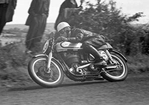 Images Dated 19th December 2021: Louis Carter (Norton) 1953 Senior Ulster Grand Prix