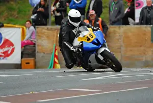 Louis O Regan (Suzuki) 2015 Senior Manx Grand Prix