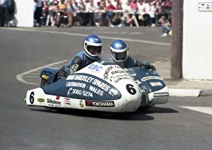 1985 Sidecar Tt Collection: Lowry Burton & Alan Langton (Yamaha) 1985 Sidecar TT