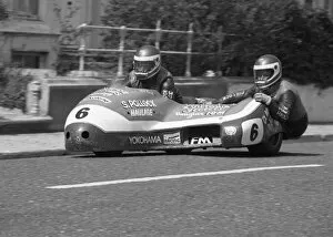 Images Dated 16th March 2021: Lowry Burton & Pat Cushnahan (Yamaha) 1986 Sidecar TT