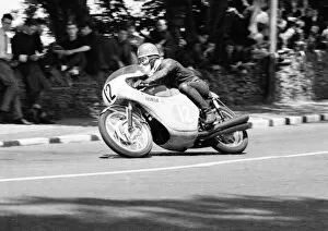 Images Dated 13th August 2020: Luigi Taveri (Honda) 1964 Lightweight TT