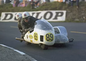 Images Dated 16th June 2021: M Wharton-Harrison & M Raistrick (Jim Anderson BSA) 1971 750 Sidecar TT