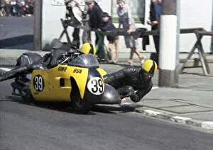 Images Dated 27th December 2021: Mac Hobson & Geoff Atkinson (Cowie BSA) 1967 Sidecar TT