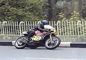 Yamaha Prints: Mal Kirwan (Sarronset Yamaha) at Braddan Bridge