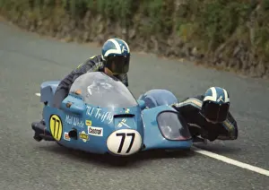 Mal White & Phil Oliver (Trifly Weslake) 1974 750 Sidecar TT