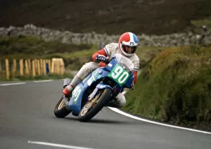Images Dated 26th January 2019: Malcolm Lucas (Yamaha) 1989 Supersport 400 TT
