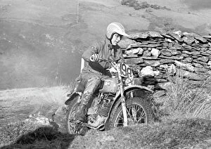Images Dated 10th November 2018: Malcolm Smith (Husqvarna) 1971 ISDT, Isle of Man