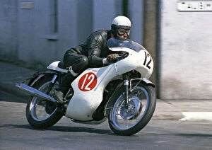 Images Dated 12th June 2022: Malcolm Uphill (Triumph) 1969 Production TT
