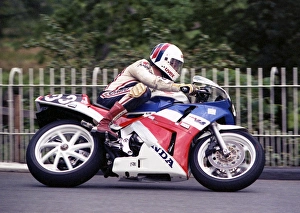 Images Dated 11th January 2018: Manfred Stengl (Honda) 1990 Supersport 400 TT