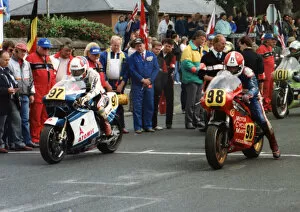 Images Dated 10th September 2019: Manfred Stengl (Suzuki) and Tony Rutter (Ducati) 1989 Senior TT