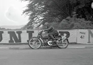 Manliff Barrington (Moto Guzzi): 1947 Lightweight TT