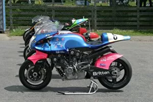 Images Dated 10th June 2005: One Mans Dream; the Britten V1000