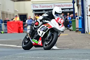 Images Dated 9th June 2021: Marc Colvin (Kawasaki) 2015 Newcomers Manx Grand Prix