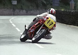 Images Dated 3rd October 2021: Mark Farmer (Yamaha) 1990 Supersport 600 TT