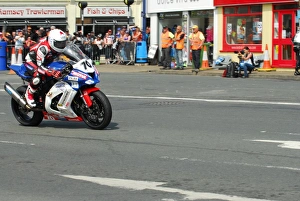 Mark Goodings Collection: Mark Goodings (Kawasaki) 2016 Senior TT