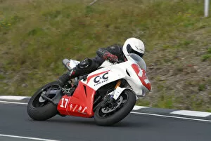 Images Dated 26th June 2022: Mark Parrett (Yamaha) 2009 Superstock TT