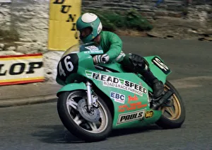 Images Dated 19th September 2019: Mark Westmorland (Yamaha) 1986 Formula Two TT