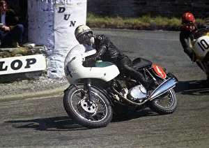 Triumph Collection: Martin Carney (Triumph) 1969 Production 750 TT