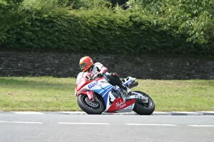 Images Dated 27th April 2022: Martin Finnegan (Honda) 2007 Superbike TT