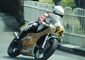 Images Dated 3rd November 2020: Martin Hall (Yamaha) 1985 Senior TT