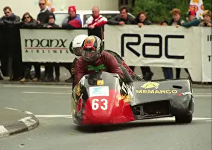 Martin Vollebregt & Alex Bloemsua (Windle Yamaha) 1998 Sidecar TT
