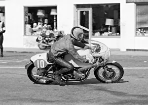 Images Dated 13th July 2019: Martyn Ashwood (Norton) 1972 Production TT