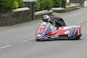 Matthew Dix & Shaun Parker (Baker) 2016 Sidecar A TT