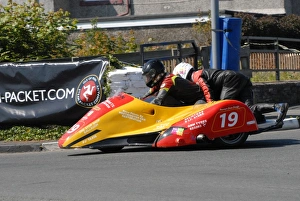 Jamie Scarffe Gallery: Matthew Sayle & Jamie Scarffe (Windle DMR Suzuki) 2011 Southern 100